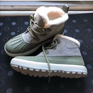 Nike Winter Boots